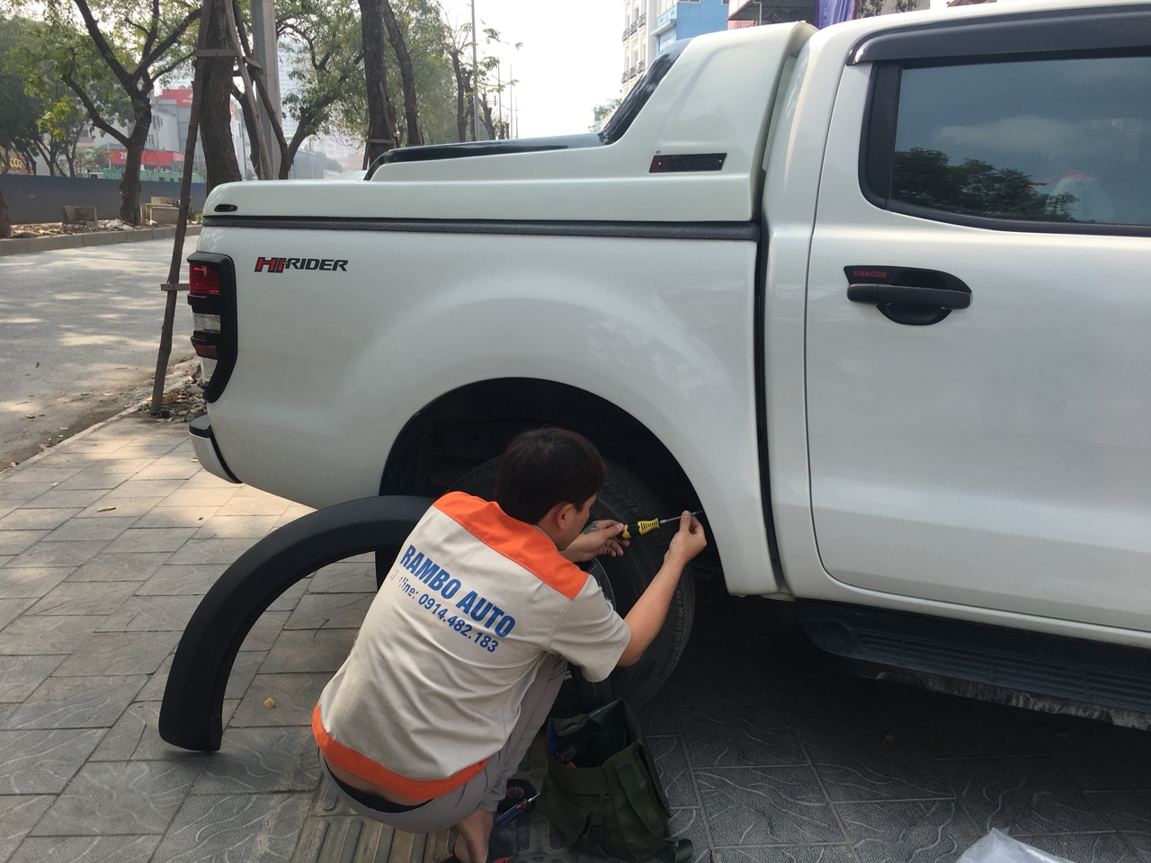 Viền Cua Lốp Xe Ford Ranger Giá Rẻ Tại Hà Nội